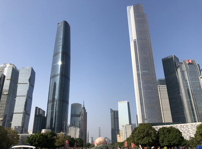 广州周大福中心